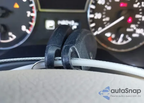 2014 Nissan Pathfinder Sl z USA, uszkodzony, nr VIN 5N1AR2MN0EC707015